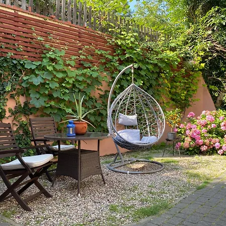 Daire Urban Jungle - The Garden Side